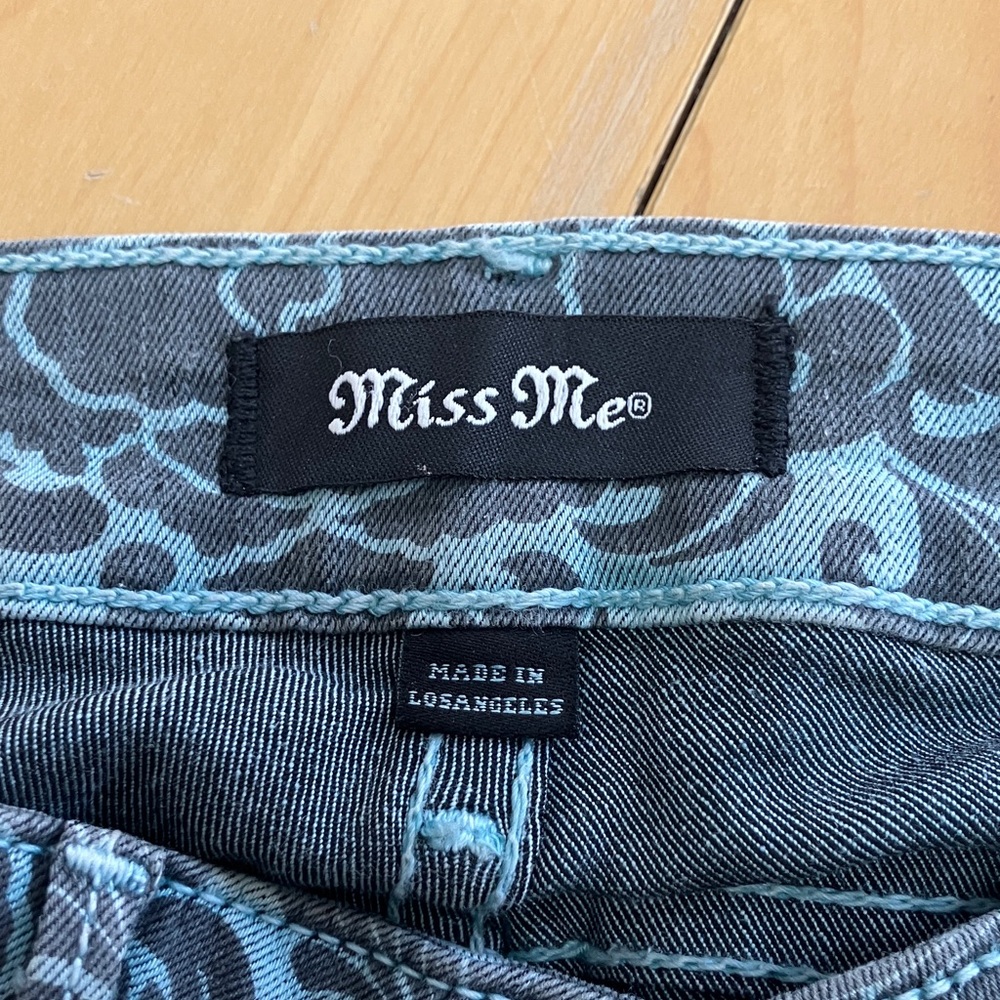 Miss Me Blue and Black Floral-Print Jeans - Picture 2 of 4